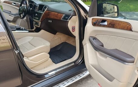 Mercedes-Benz M-Класс, 2013 год, 2 550 000 рублей, 3 фотография