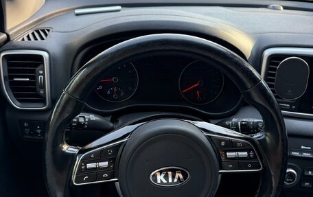 KIA Sportage IV рестайлинг, 2018 год, 2 120 000 рублей, 12 фотография