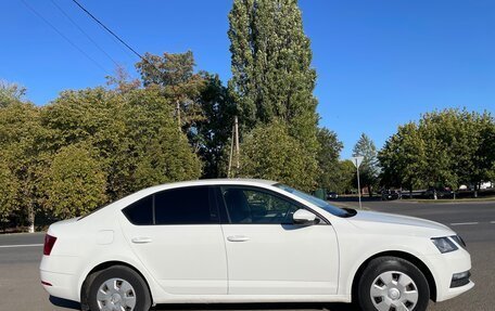 Skoda Octavia, 2019 год, 1 300 000 рублей, 4 фотография