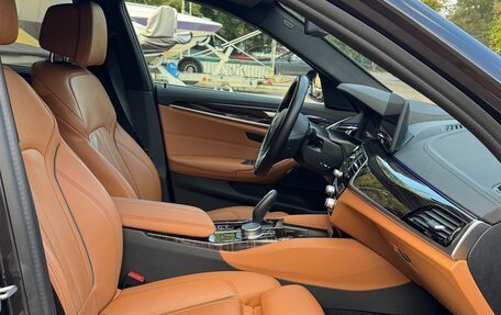 BMW 5 серия, 2020 год, 3 950 000 рублей, 15 фотография