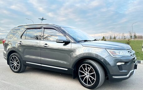 Ford Explorer VI, 2018 год, 2 500 000 рублей, 7 фотография