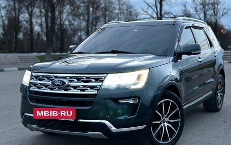Ford Explorer VI, 2018 год, 2 500 000 рублей, 14 фотография