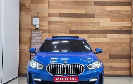 BMW 1 серия, 2021 год, 2 433 123 рублей, 2 фотография