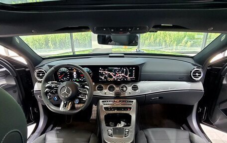 Mercedes-Benz E-Класс AMG, 2022 год, 7 128 123 рублей, 9 фотография