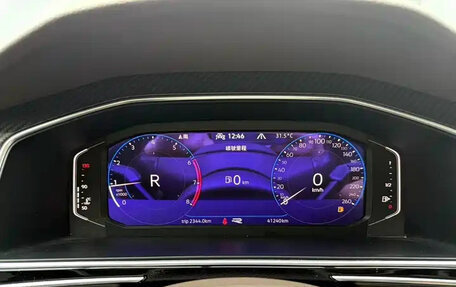 Volkswagen Tiguan II, 2022 год, 2 270 334 рублей, 9 фотография