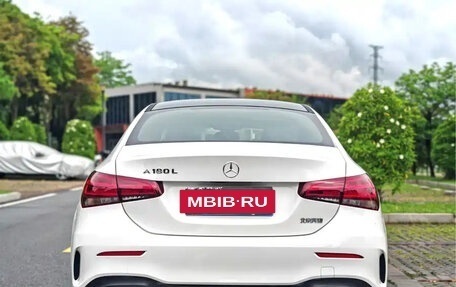 Mercedes-Benz A-Класс, 2021 год, 1 690 000 рублей, 6 фотография