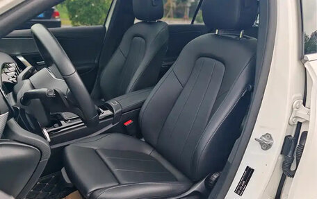 Mercedes-Benz A-Класс, 2021 год, 1 690 000 рублей, 11 фотография