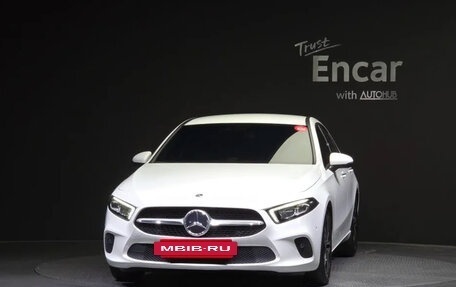 Mercedes-Benz A-Класс, 2022 год, 2 365 000 рублей, 3 фотография