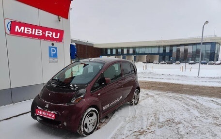 Mitsubishi i-MiEV, 2012 год, 650 000 рублей, 1 фотография