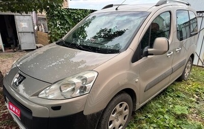 Peugeot Partner II рестайлинг 2, 2010 год, 650 000 рублей, 1 фотография