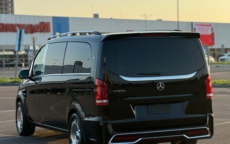 Mercedes-Benz V-Класс, 2023 год, 5 590 000 рублей, 6 фотография