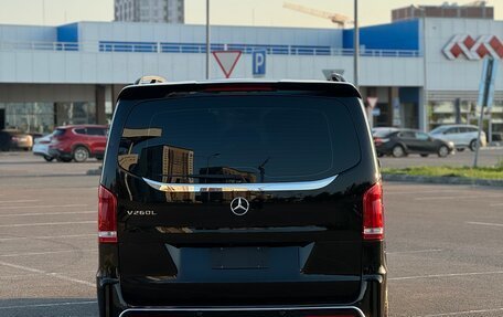 Mercedes-Benz V-Класс, 2023 год, 5 590 000 рублей, 5 фотография