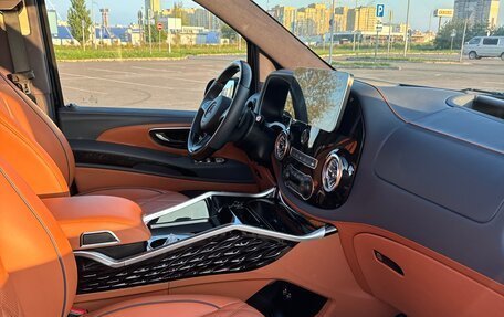 Mercedes-Benz V-Класс, 2023 год, 5 590 000 рублей, 18 фотография