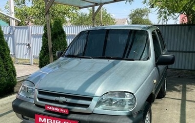 Chevrolet Niva I рестайлинг, 2006 год, 310 000 рублей, 1 фотография