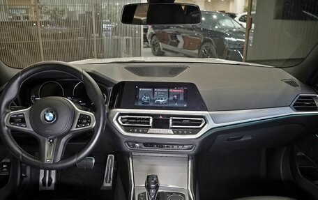 BMW 3 серия, 2020 год, 3 650 000 рублей, 10 фотография