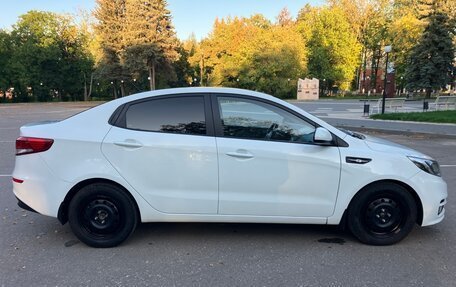 KIA Rio III рестайлинг, 2015 год, 985 000 рублей, 7 фотография