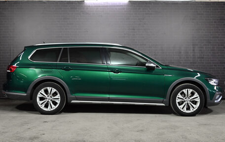 Volkswagen Passat B8 рестайлинг, 2020 год, 3 600 000 рублей, 8 фотография