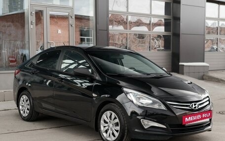 Hyundai Solaris II рестайлинг, 2015 год, 1 040 000 рублей, 3 фотография