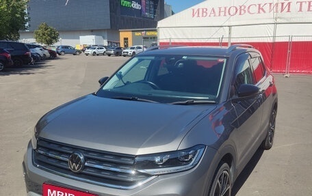 Volkswagen T-Cross I, 2021 год, 1 720 000 рублей, 1 фотография