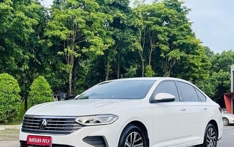 Volkswagen Lavida, 2022 год, 1 852 000 рублей, 1 фотография