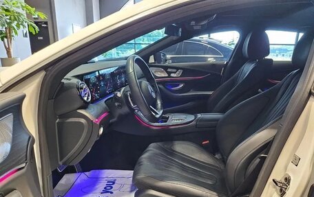 Mercedes-Benz CLS, 2022 год, 3 900 000 рублей, 8 фотография
