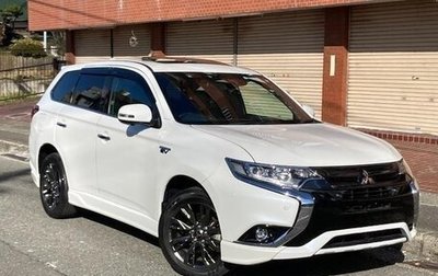 Mitsubishi Outlander III рестайлинг 3, 2018 год, 1 900 000 рублей, 1 фотография