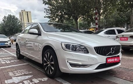 Volvo S60 III, 2018 год, 1 950 000 рублей, 1 фотография