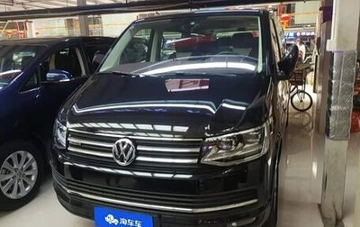 Volkswagen Caravelle T6 рестайлинг, 2020 год, 4 150 000 рублей, 1 фотография