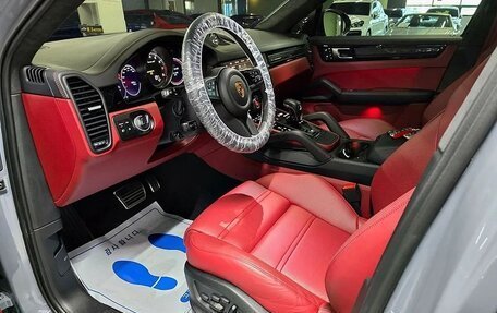 Porsche Cayenne III, 2022 год, 17 800 000 рублей, 10 фотография