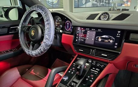 Porsche Cayenne III, 2022 год, 17 800 000 рублей, 11 фотография