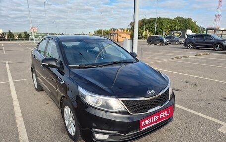 KIA Rio III рестайлинг, 2015 год, 880 000 рублей, 3 фотография