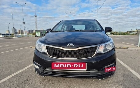 KIA Rio III рестайлинг, 2015 год, 880 000 рублей, 2 фотография