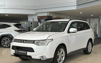 Mitsubishi Outlander III рестайлинг 3, 2013 год, 990 000 рублей, 1 фотография