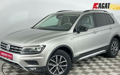 Volkswagen Tiguan II, 2019 год, 2 485 000 рублей, 1 фотография