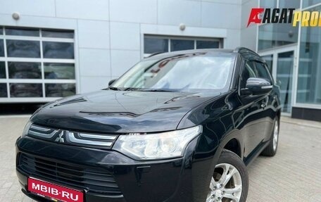 Mitsubishi Outlander III рестайлинг 3, 2012 год, 1 435 000 рублей, 1 фотография