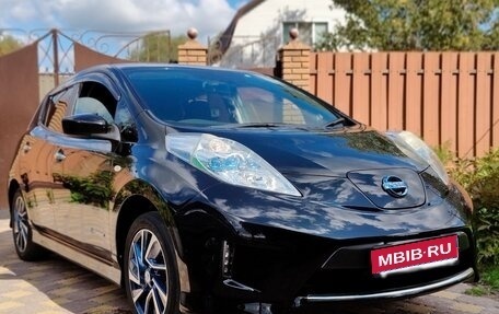 Nissan Leaf I, 2016 год, 930 000 рублей, 1 фотография