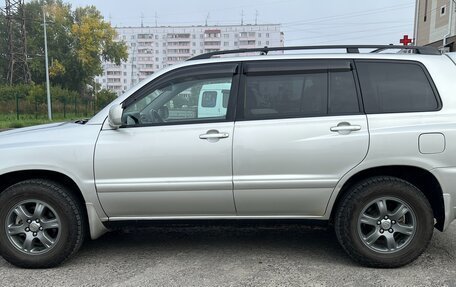 Toyota Highlander III, 2005 год, 1 350 000 рублей, 2 фотография