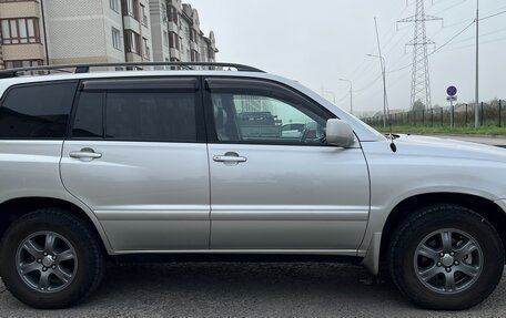 Toyota Highlander III, 2005 год, 1 350 000 рублей, 7 фотография