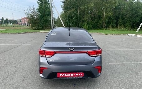 KIA Rio IV, 2017 год, 940 000 рублей, 5 фотография