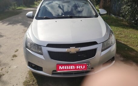 Chevrolet Cruze II, 2009 год, 550 000 рублей, 1 фотография