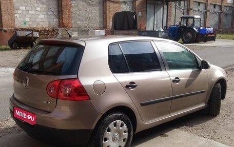 Volkswagen Golf V, 2006 год, 330 000 рублей, 1 фотография