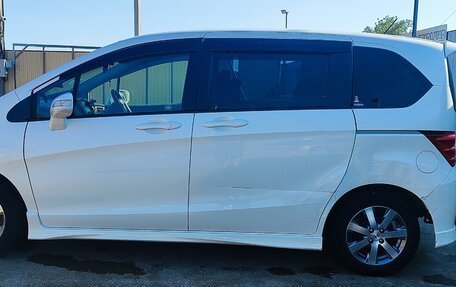 Honda Freed I, 2010 год, 1 150 000 рублей, 5 фотография