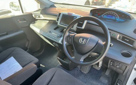 Honda Freed I, 2010 год, 1 150 000 рублей, 8 фотография