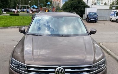 Volkswagen Tiguan II, 2017 год, 2 600 000 рублей, 1 фотография