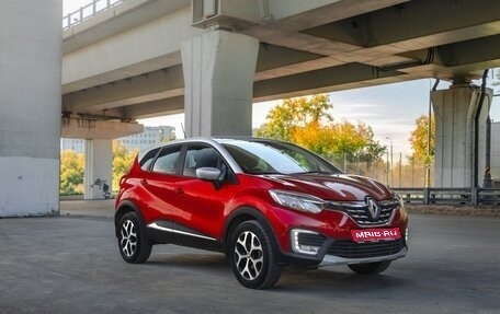 Renault Kaptur I рестайлинг, 2020 год, 1 550 000 рублей, 1 фотография
