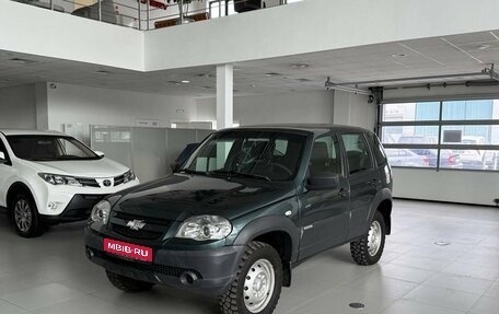 Chevrolet Niva I рестайлинг, 2018 год, 639 900 рублей, 1 фотография