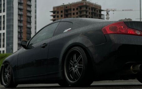 Nissan Skyline, 2003 год, 1 200 000 рублей, 4 фотография