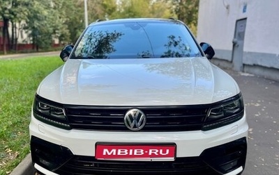 Volkswagen Tiguan II, 2019 год, 3 950 000 рублей, 1 фотография