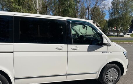 Volkswagen Caravelle T6 рестайлинг, 2018 год, 3 800 000 рублей, 9 фотография