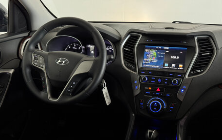 Hyundai Santa Fe III рестайлинг, 2016 год, 1 900 000 рублей, 11 фотография